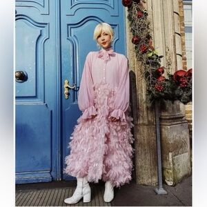 Romantic Sister Jane Pink Feathered Midi Dress